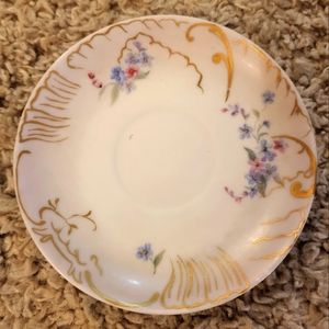 Antique China hard to find